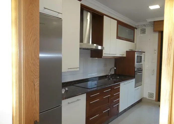 Resid. Balea Maritima 아파트 오그로브